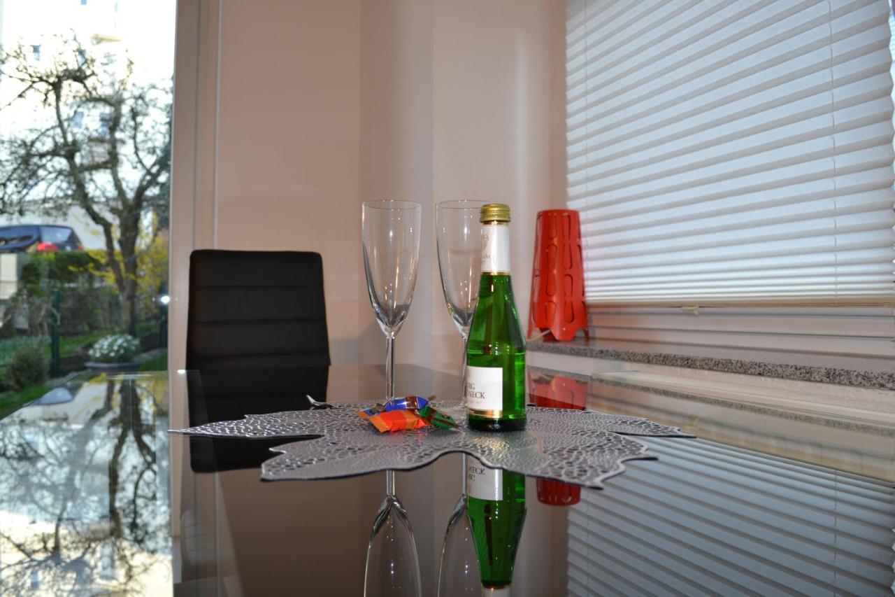 Kleeblatt Mit Eigener Terrasse *